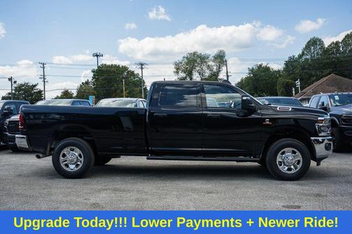 2025 RAM 2500 Tradesman Crew Cab 4x4 8' Box