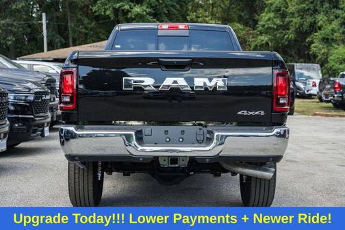 2025 RAM 2500 Tradesman Crew Cab 4x4 8' Box