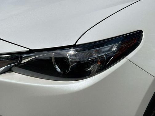 Snowflake White Pearl 2023 Mazda CX-9 Touring Plus