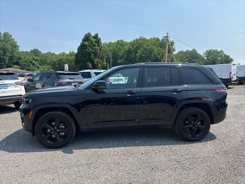 2023 Jeep Grand Cherokee Limited X