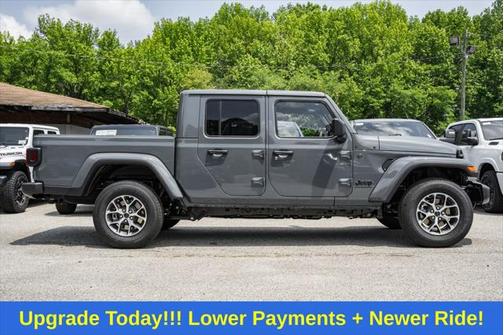 2025 Jeep Gladiator Sport S