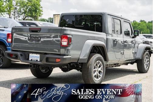 2025 Jeep Gladiator Sport S