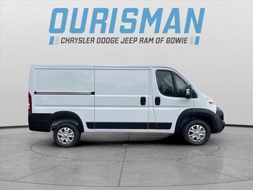 2025 RAM ProMaster 2500 Base