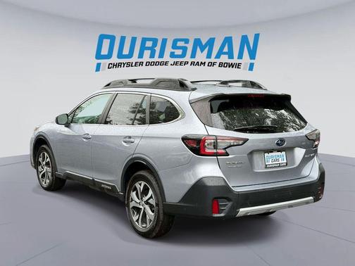 Ice Silver Metallic 2022 Subaru Outback Limited