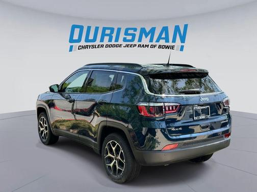 Fathom Blue Pearl Coat 2026 Jeep Compass Limited