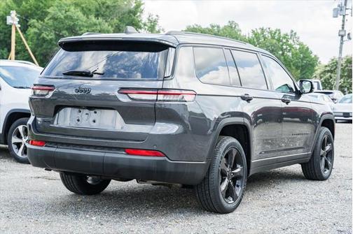 2022 Jeep Grand Cherokee L Altitude