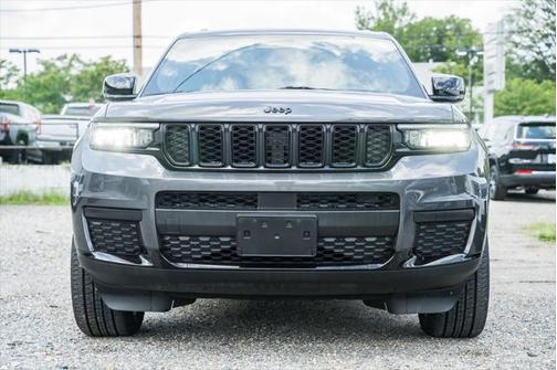 2022 Jeep Grand Cherokee L Altitude