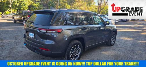 2022 Jeep Grand Cherokee 4xe Trailhawk