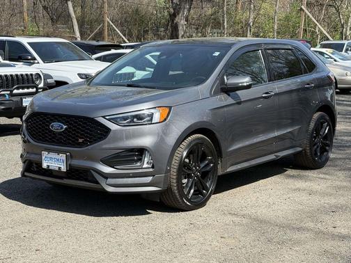 Carbonized Gray Metallic 2024 Ford Edge ST