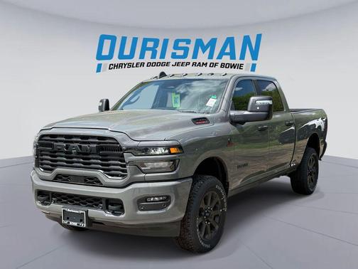 Ceramic Gray Clearcoat 2026 RAM 2500 Big Horn Crew Cab 4x4 6'4' Box