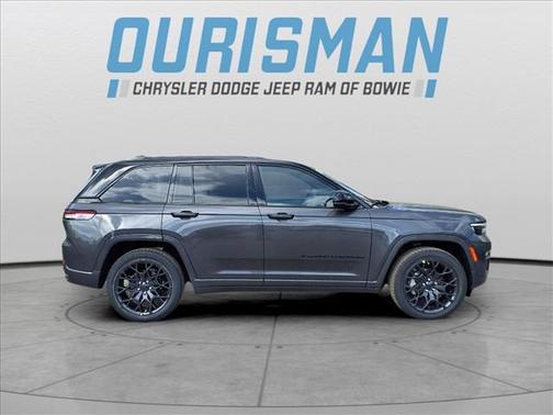 2025 Jeep Grand Cherokee Summit