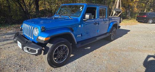 2022 Jeep Gladiator Overland
