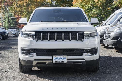 2022 Jeep Wagoneer Series III 4x4