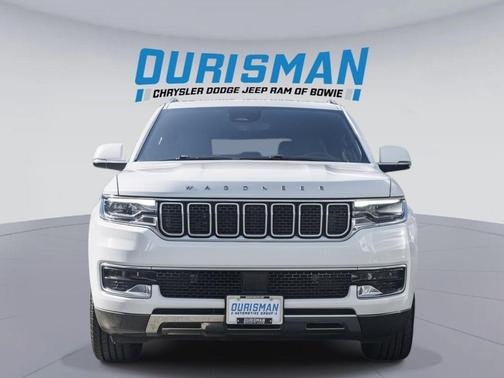 2022 Jeep Wagoneer Series III 4x4