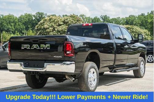 2025 RAM 2500 Tradesman Crew Cab 4x4 8' Box