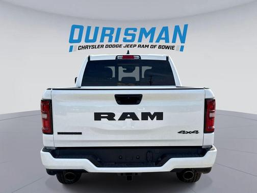 Bright White Clearcoat 2026 RAM 1500 Big Horn/Lone Star