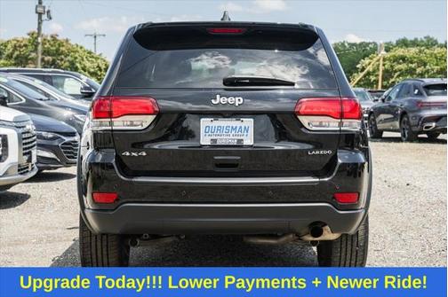 2022 Jeep Grand Cherokee Laredo