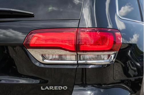 2022 Jeep Grand Cherokee Laredo