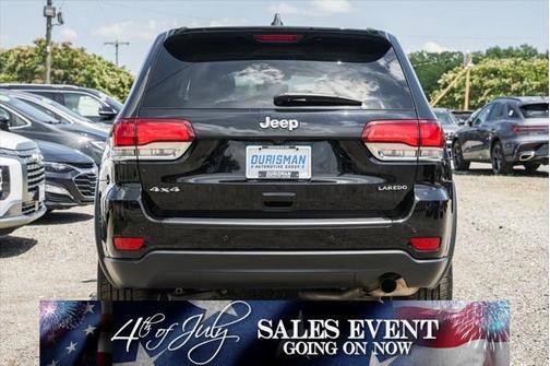2022 Jeep Grand Cherokee Laredo