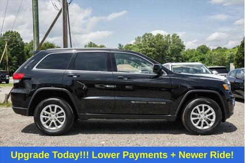 2022 Jeep Grand Cherokee Laredo