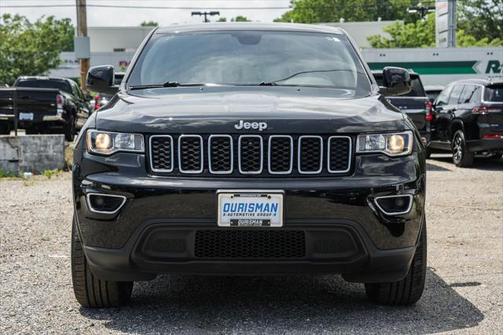 2022 Jeep Grand Cherokee Laredo