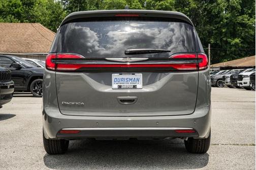 2025 Chrysler Pacifica L