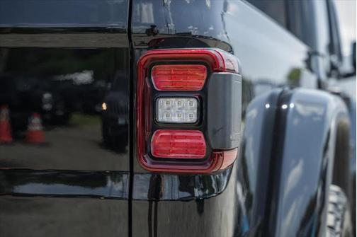 2021 Jeep Gladiator Mojave 4X4