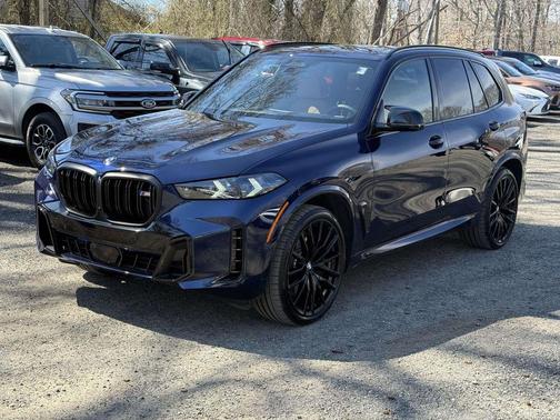 2025 BMW X5 M60i