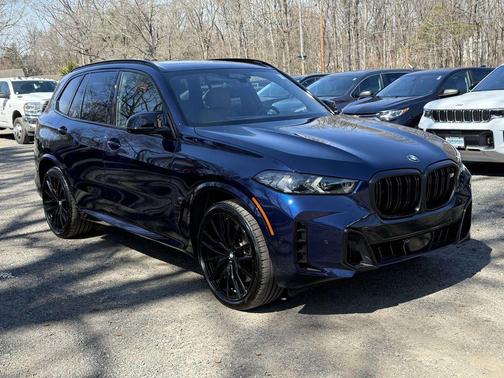 2025 BMW X5 M60i