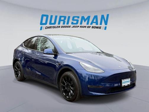 2023 Tesla Model Y Long Range Dual Motor All-Wheel Drive