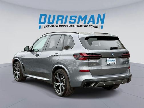 Skyscraper Grey Metallic 2024 BMW X5 PHEV xDrive50e