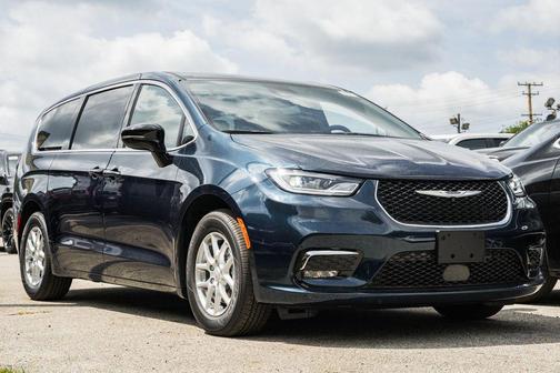 2025 Chrysler Pacifica L