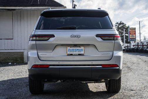 2025 Jeep Grand Cherokee L Laredo
