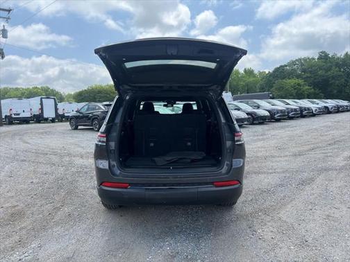 2024 Jeep Grand Cherokee L Altitude