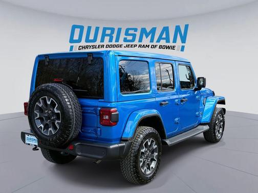 2024 Jeep Wrangler 4-Door Sahara 4x4
