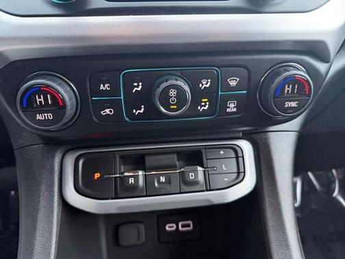 2023 GMC Acadia AWD SLE