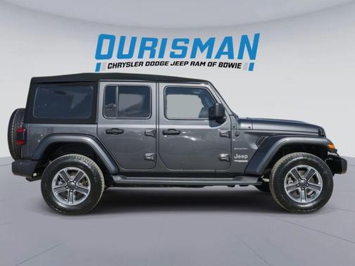 2020 Jeep Wrangler Unlimited Sahara