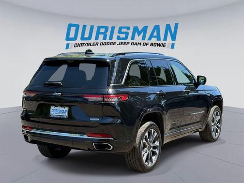 Diamond Black Crystal Pearlcoat 2023 Jeep Grand Cherokee 4xe Overland