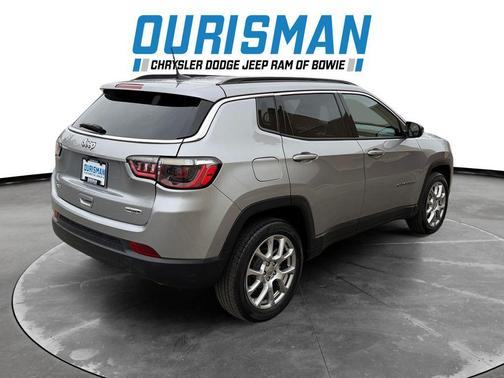 2022 Jeep Compass Latitude Lux