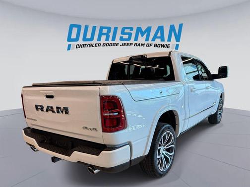 Ivory White Tri-Coat Pearlcoat 2026 RAM 1500 ST