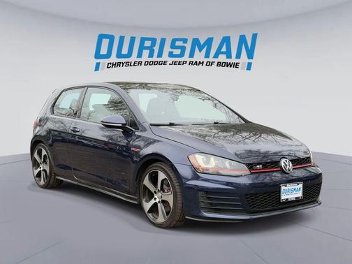 2015 Volkswagen Golf GTI 2.0T SE 2-Door