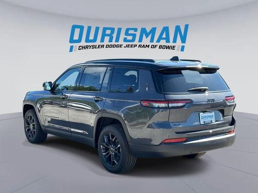 Baltic Gray Metallic Clearcoat 2025 Jeep Grand Cherokee L Limited