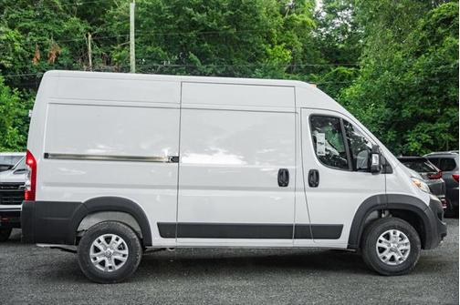 2025 RAM ProMaster 2500 High Roof