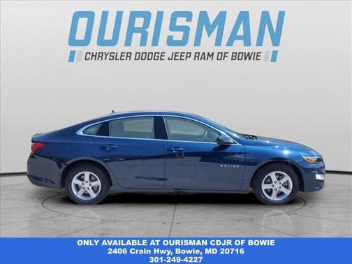 2022 Chevrolet Malibu FWD LT
