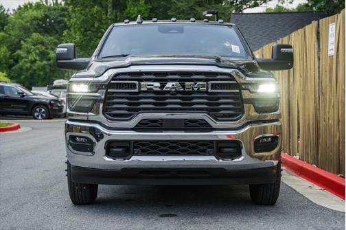 2025 RAM 3500 Tradesman Crew Cab 4x4 8' Box