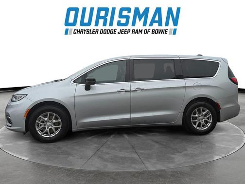 2026 Chrysler Pacifica L