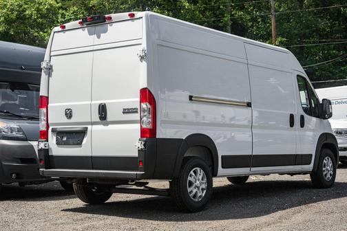 2025 RAM ProMaster 3500 High Roof