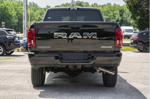 2025 RAM 2500 Big Horn Crew Cab 4x4 6'4' Box