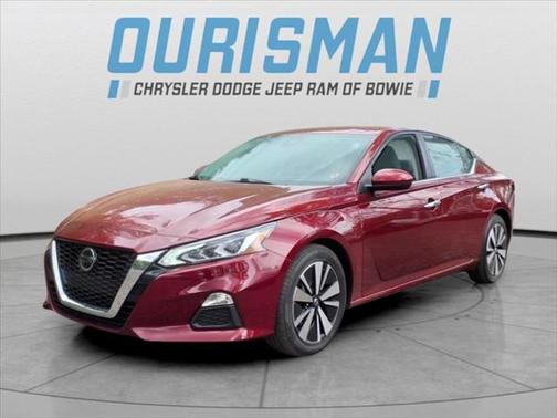 2022 Nissan Altima 2.5 SV