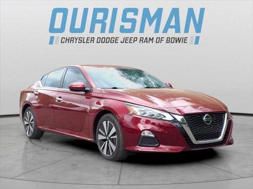 2022 Nissan Altima 2.5 SV